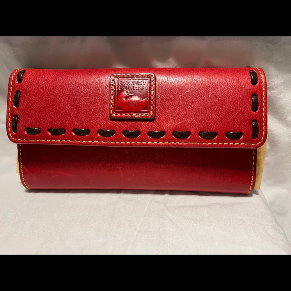 Dooney & Bourke Set - Picture 8 of 15